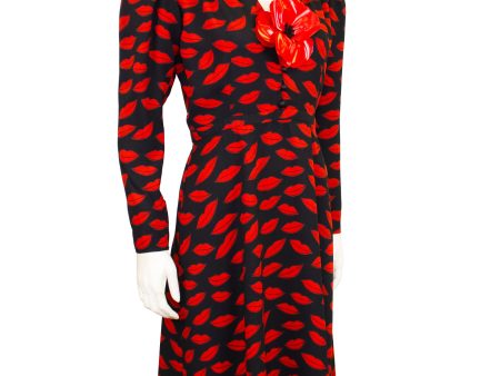 Black and Red Lip Dress with Original Flower From 1971 For Discount