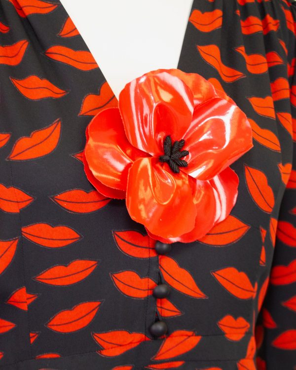 Black and Red Lip Dress with Original Flower From 1971 For Discount